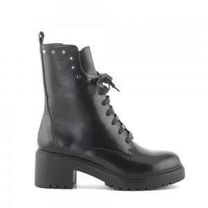 MID. HEEL LACE-UP BOOT LOVEBERRY